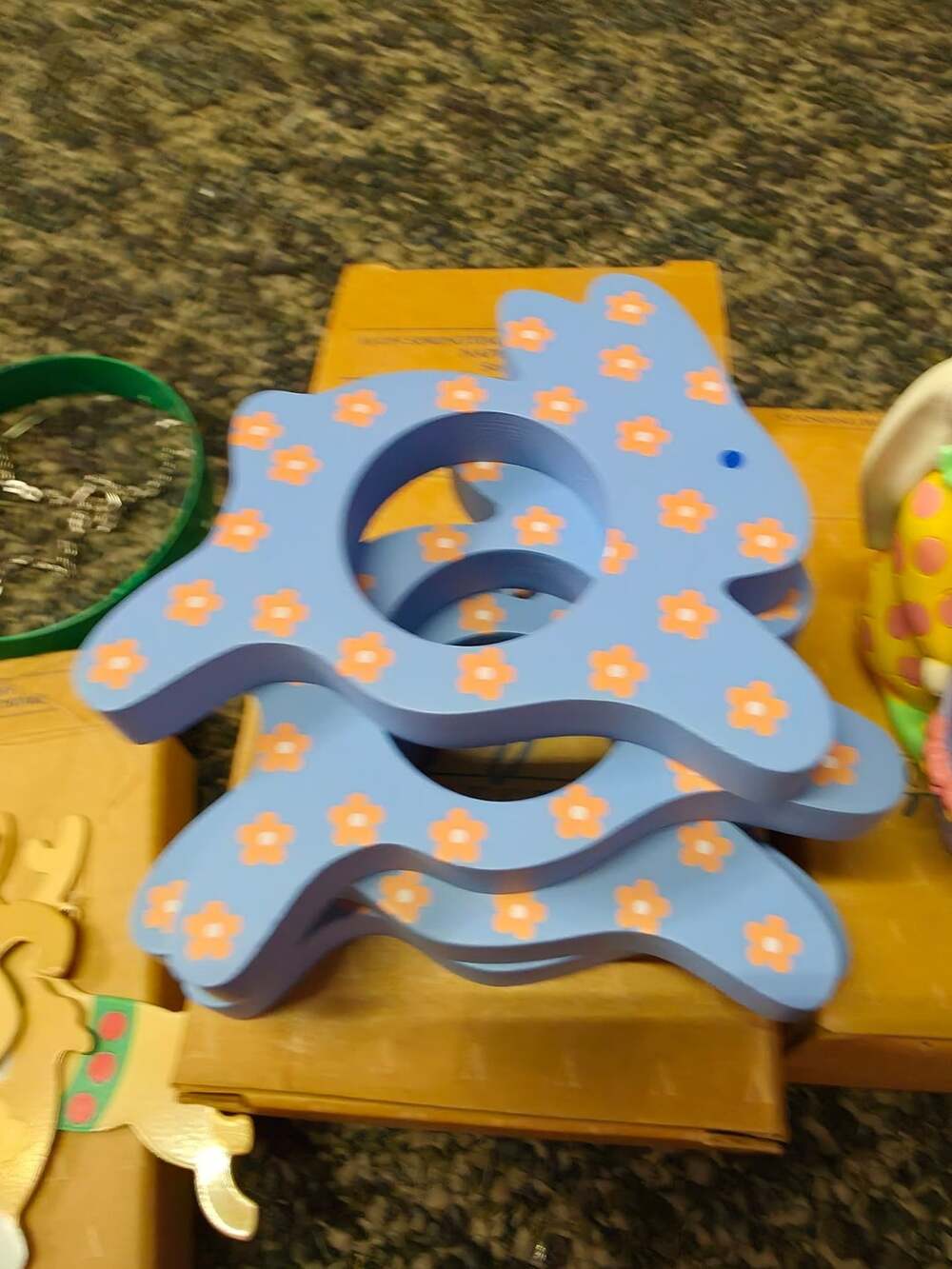 Avon Springtime Bunny Collection Napkin Rings - Picture 5 of 11